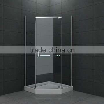 Shower enclsoure glass room