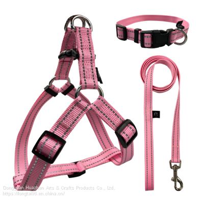 Pet chest back pet traction rope pet collar can be customized according to requirements pet 7 piece set