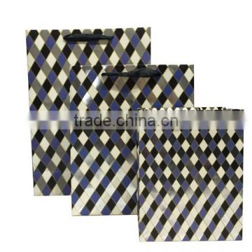 The Top Quality Diamond lattice Design Fabric Gift Bags