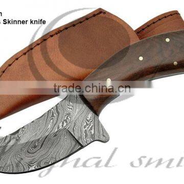 Damascus skinner knife/Hunting knife/wood