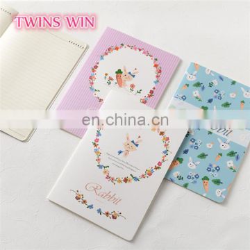 Ecuador 2018 fashionable office supplies and stationery wholesale Logo printed flower design notebooks with cute paper