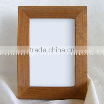 Good quality wooden picture photo frame moulding/digital picture frame