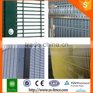 Yellow double printed high voltage electric fence for security