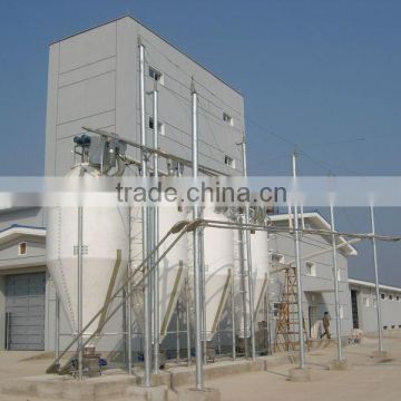 Feed silo for swine farm