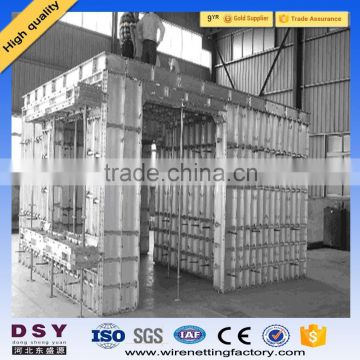 Aluminum formwork system with accessories of pin and wedge