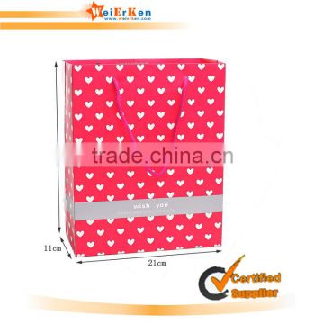 High quality top sale and customized gift kraft paper bag