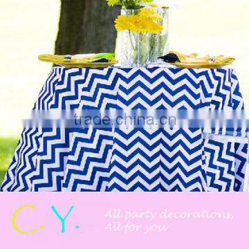 Chervon Printing Tablecloth White/Royal Blue