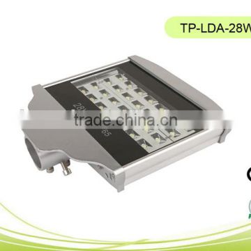 Hot sales CE/RoHS approvalwith low price LED SMD Street Light 28W