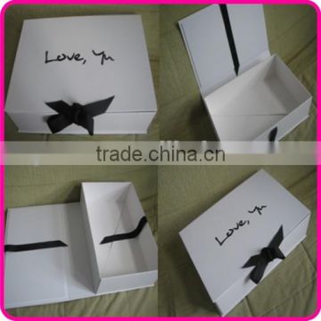 Wholesale Custom Luxury White Cardboard Paper Wedding Dress Boxes