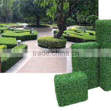 Customized artificial green hedge for indoor or outdoor decoration