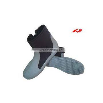 Professional comfortable mens slip-resistant cut-resistant waterproof white beach shoes for men