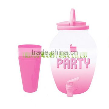 Eco-friendly 4.4L Plastic water kettle with 4 cups for party