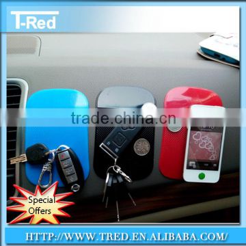 Customized soft pu anti slip mat for cars and phones manufacturers