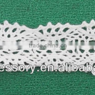 2014 New design garment white cotton fashion lace tape ,lace trims