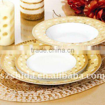 18pcs round porcelain dinnerware set