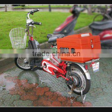 Insulated food delivery box are fixed on scooter,45L delivery box