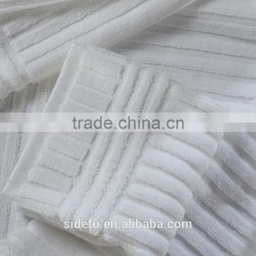 wholesale high quality cotton white terry piano key jacquard bath towel