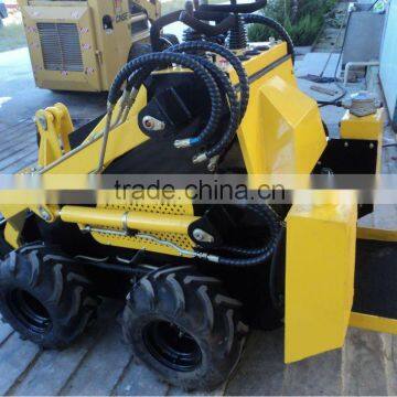 wheeled mini skid loader