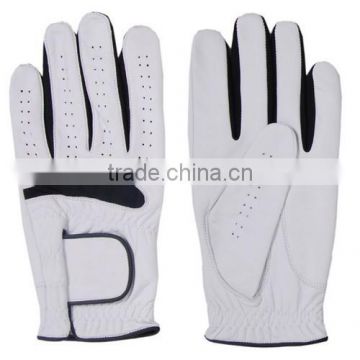 Golf Glove with black lining