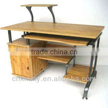 comfortable wooden computer table