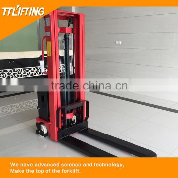 2015 Hot Sale Hight Quality Semi Electric Stacker with after sale services