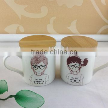 ceramic couple mugs with wooden lid