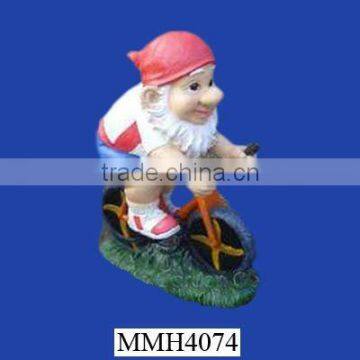 Cyclists garden gnome resin london souvenir