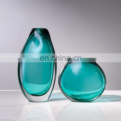 Mordern Luxury Wave Clear Round Flat Shape Floral Glass Vase Decoration