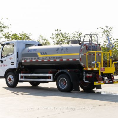 Environmental spray dust removal vehicle multi-functional road cleaning greening water spreader