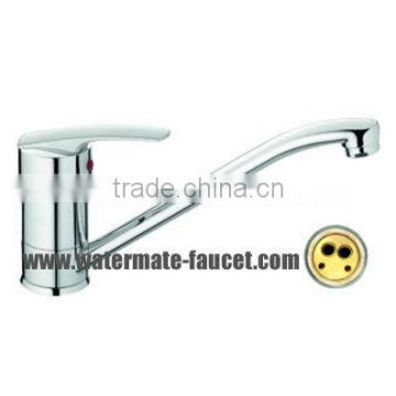 single handle kitchen sink faucet, with swivel spout