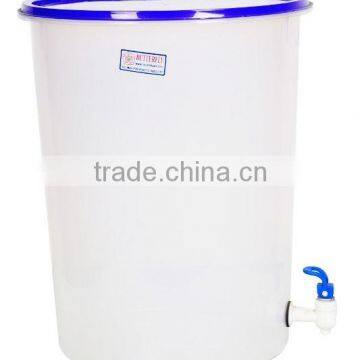 PLASTIC ROUND CONTAINER WITH LID & TAP 5639T