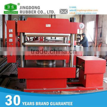 China manufacture professional rubber making tile machine