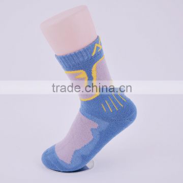 selective terry functional outdoor athletic socks