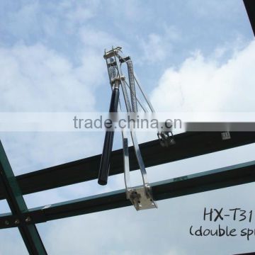 Adjustable by temperature greenhouse hydraulic window opener