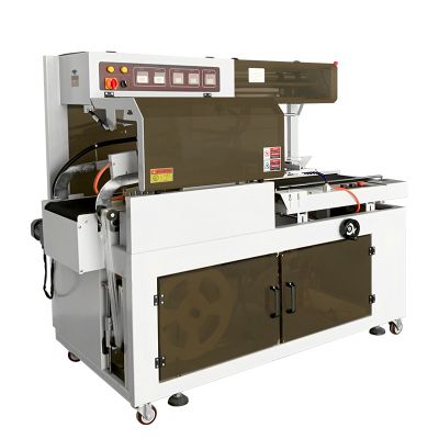 Breathing maskseal and cut the packing machine Cover film sealing and cutting machine