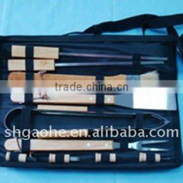 6pcs multi-coloured wood handle bbq tools set with apron tote bag A