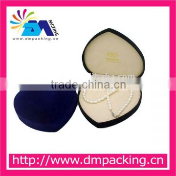 Black color flocking jewelry packing box with insert