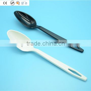 11.75" nylon utensils