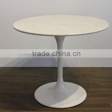 white marble tulip table by Eero Saarinen for dining room