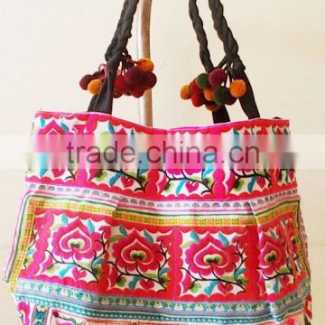 2014 collection Fabric Embroidered Bags
