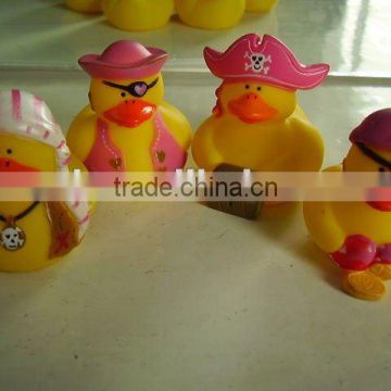 plastic duck toy-R513