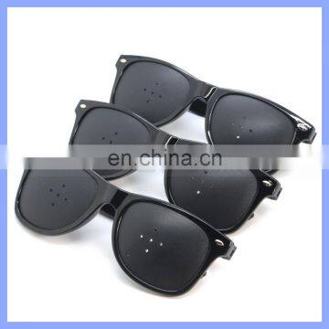 Fashion Eyesight Improver Anti-fatigue Vision Care Stenopeic 5 Holes Pinhole Glasses