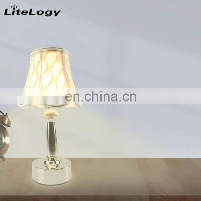2020 rechargeable iron modern nordic hotel bedroom bedside lamp