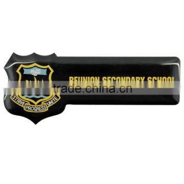 Shape badge with magnet & full color