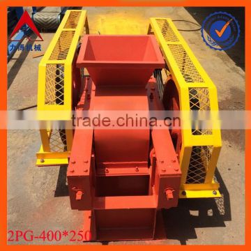 long working life almost no wearing parts mining roller crusher