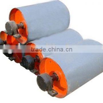 Conveyor tail pulley