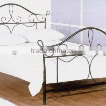art metal bed