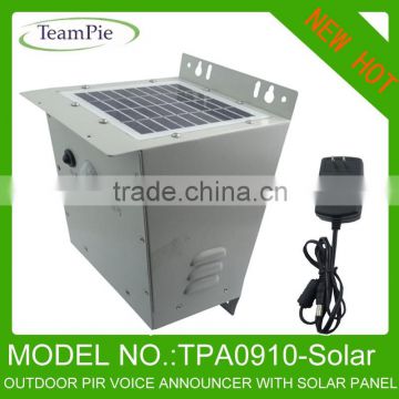 Outside door PIR sensor voice message player with solar panel
