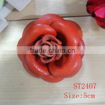 Cheap wholesale stock small flowers DIY red leather flowers for shoes decoration