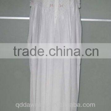 New Design White Nightgown Nightwear